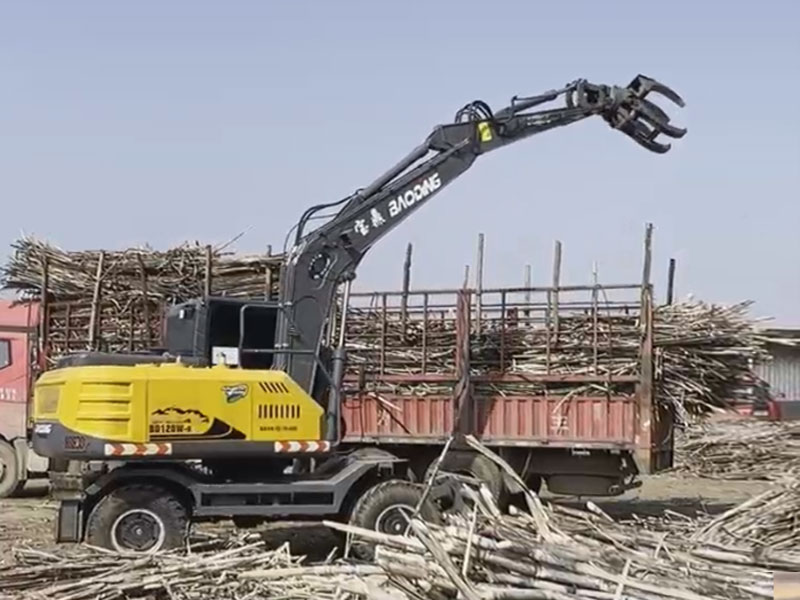 寶鼎抓木機.jpg 寶鼎抓木機.jpg