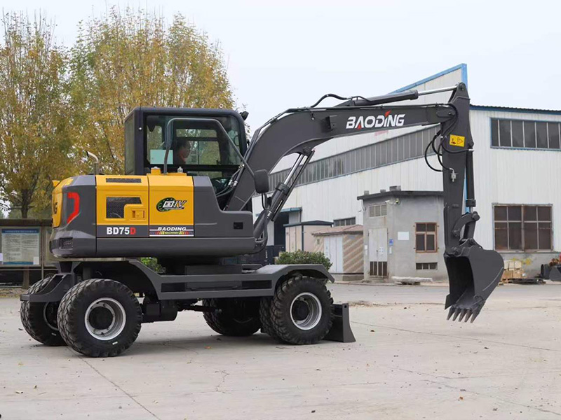 寶鼎75D輪式挖掘機.jpg