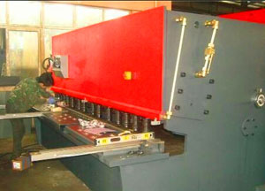 剪板機(jī)-寶鼎挖掘機(jī)廠家設(shè)備 剪板機(jī)-寶鼎挖掘機(jī)廠家設(shè)備