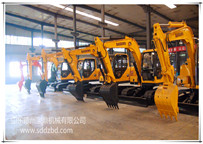 山東寶鼎挖掘機(jī)公司小型挖掘機(jī)產(chǎn)品