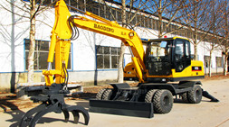 山東寶鼎輪式抓木機（甘蔗抓裝機）突然火爆熱銷的原因？