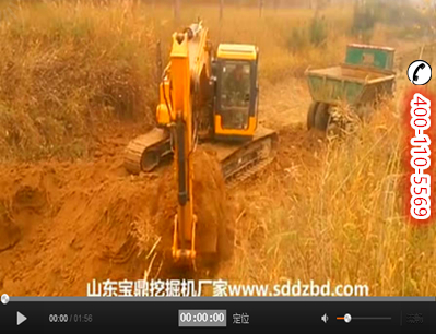 3000小時(shí)寶鼎履帶150小型挖掘機(jī)挖土工作視頻B