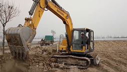 低迷的市場抵擋不住寶鼎人前進的步伐,寶鼎小型挖掘機銷量實現(xiàn)五連漲