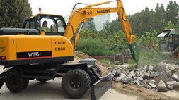 隨心所欲,寶鼎輪式挖掘機多功能百變車型