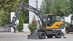 寶鼎抓木機(jī)財(cái)富甘蔗林,廣西小潘的致富之路