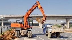 寶鼎輪式挖掘機(jī)建設(shè)太原奉獻(xiàn)微薄之力