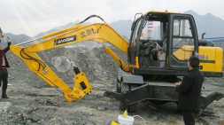 寶鼎輪式挖掘機(jī)官網(wǎng)價(jià)格出爐