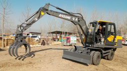 寶鼎95抓木機(jī)當(dāng)今市場(chǎng)的高效高質(zhì)輪式抓木機(jī)車型