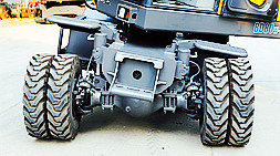 寶鼎小型輪式挖掘機(jī)抓木機(jī)設(shè)備特點(diǎn)鉸鏈?zhǔn)狡胶庥透紫到y(tǒng)介紹