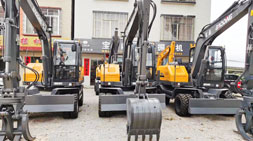 寶鼎輪式挖掘機(jī):加班也能如此安逸