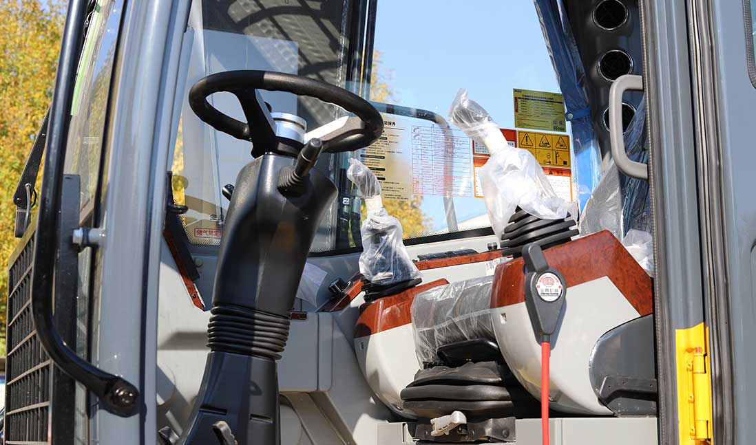 寶鼎BD120WD輪式抓木機